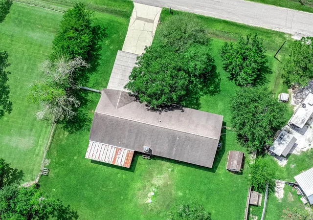 Homes for sale in Alvin, TX | 1626 County Road 965, Alvin, TX 77511 | MLS# 58064963