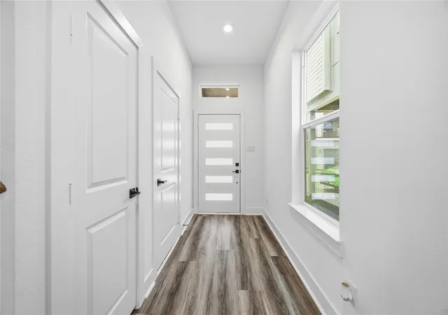 2nd image of 1106 Paul Quinn St #D, Houston, TX 77091 | MLS# 96810045