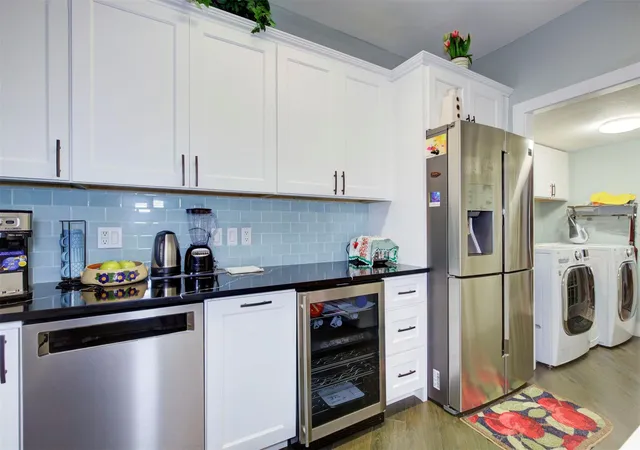 Photo 4 of Townhouse for sale at 840 Threadneedle St E #208, Houston, TX 77079 | MLS# 62464911 | Listing updated on 2026-08-28