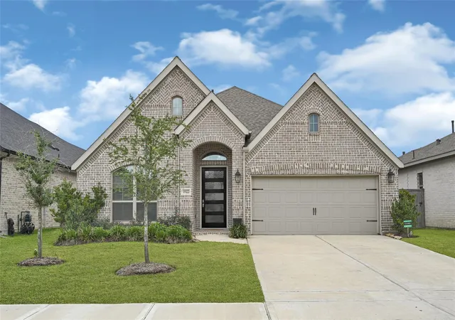Photo 2 of Single family home for sale at 19322 Belmont Stakes Way, Tomball, TX 77377 | MLS# 25830614 | Listing updated on 2026-08-31