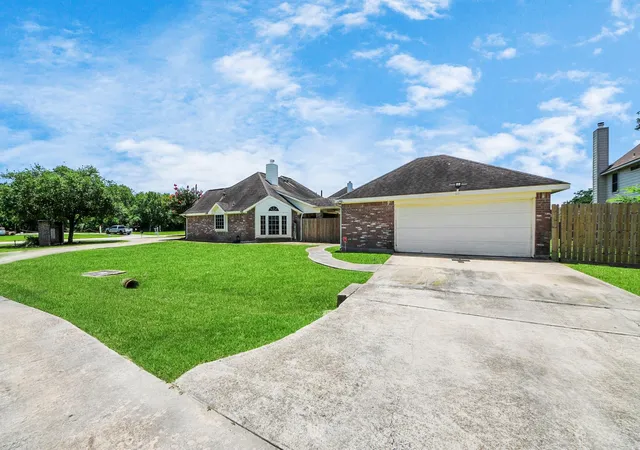3rd image of 5231 S Fm 565 Rd, Cove, TX 77523 | MLS# 50191309