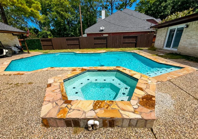 Photo 2 of Single family home for sale at 12407 Adams Run Dr, Cypress, TX 77429 | MLS# 76498415 | Listing updated on 2026-08-28