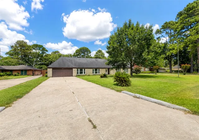 Photo 3 of Single family home for sale at 12407 Adams Run Dr, Cypress, TX 77429 | MLS# 76498415 | Listing updated on 2026-08-28