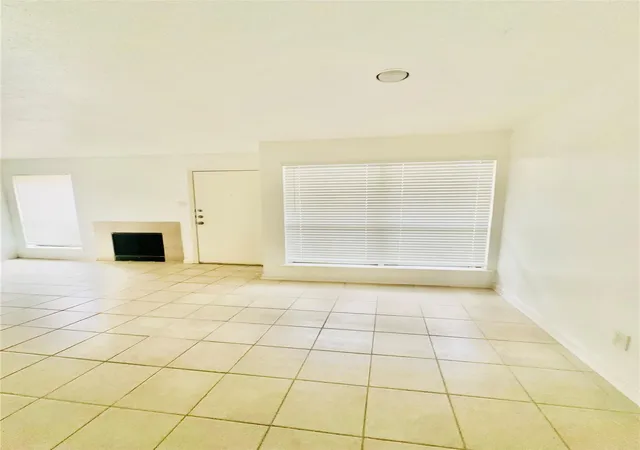 Photo 3 of Condo for sale at 6633 W Airport Blvd #1303, Houston, TX 77035 | MLS# 85850975 | Listing updated on 2026-09-01