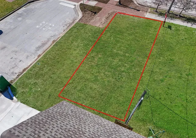 Photo 3 of Land for sale at 1326 27th Street, Galveston, TX 77550 | MLS# 61873991 | Listing updated on 2026-08-01