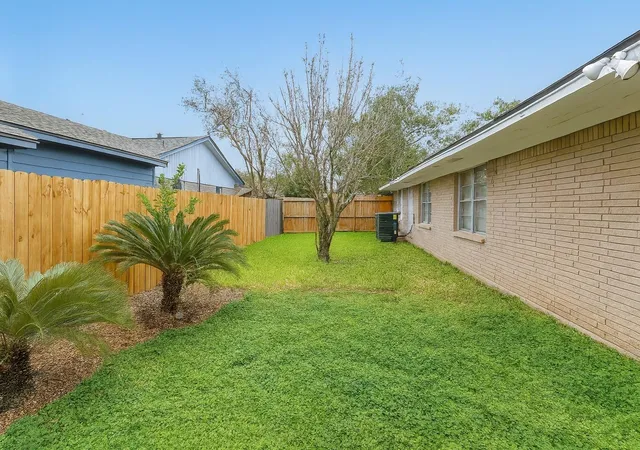 3rd image of 1424 N Avenue F, Freeport, TX 77541 | MLS# 23382640