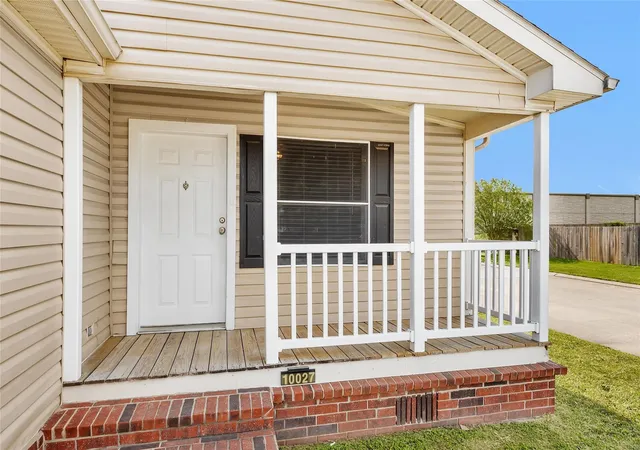 2nd image of 10027 Berrypatch Ln, Tomball, TX 77375 | MLS# 44993548