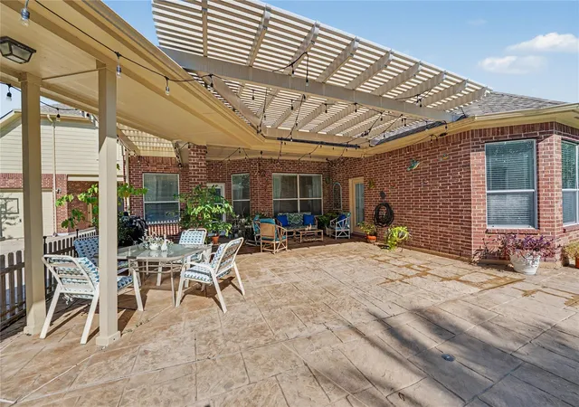 3rd image of 14611 Laurenwood Ct, Humble, TX 77396 | MLS# 4816391