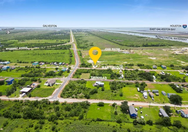 Photo 4 of Sale Pending at 1305 Martinque Ln, Port Bolivar, TX 77650 | MLS# 61881775 | Listing updated on 2026-09-08