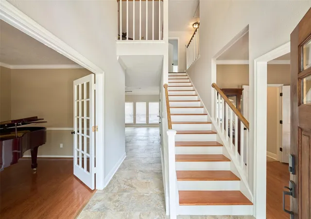 2nd image of 28130 Laura Ct, Conroe, TX 77385 | MLS# 3815461