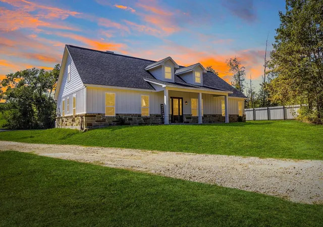 36th image of 440 Fm 223, Shepherd, TX 77371 | MLS# 35319066