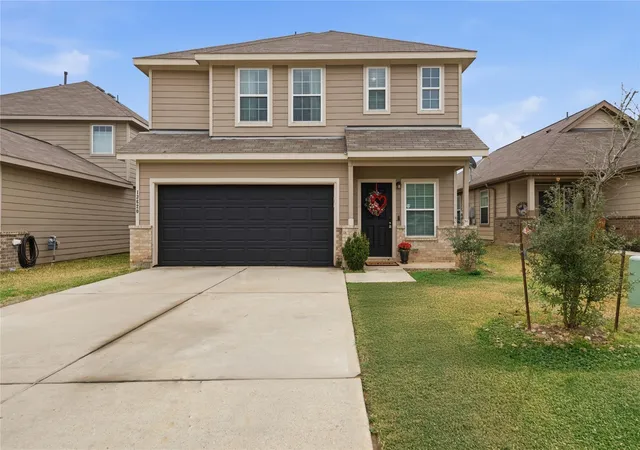 Photo 2 of Single family home for sale at 13620 Collier Park Ln, Willis, TX 77378 | MLS# 42065144 | Listing updated on 2026-08-19