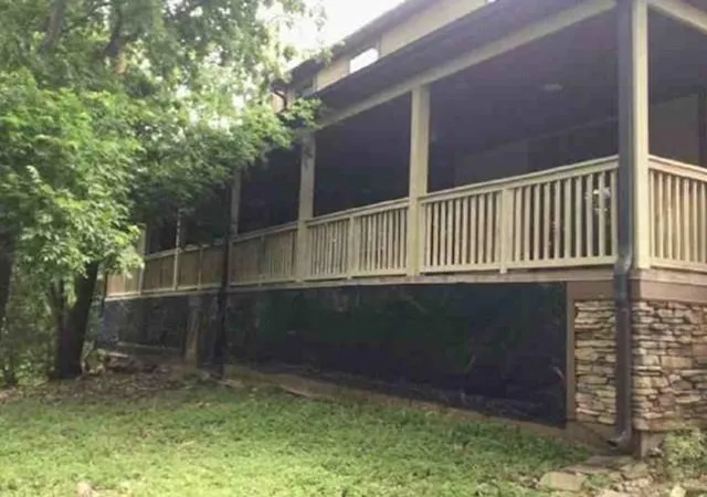 2nd image of 1226 Parkerhaven Ct, Houston, TX 77008 | MLS# 76507339