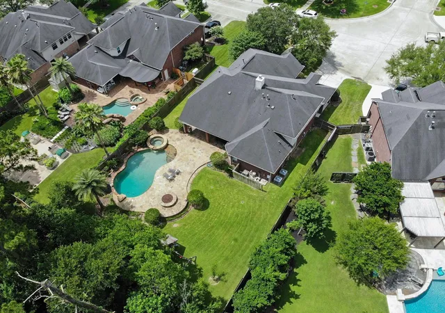 Photo 1 of Sale Pending at 2318 River Blossom Ln, Kingwood, TX 77345 | MLS# 23946225 | Listing updated on 2026-09-07
