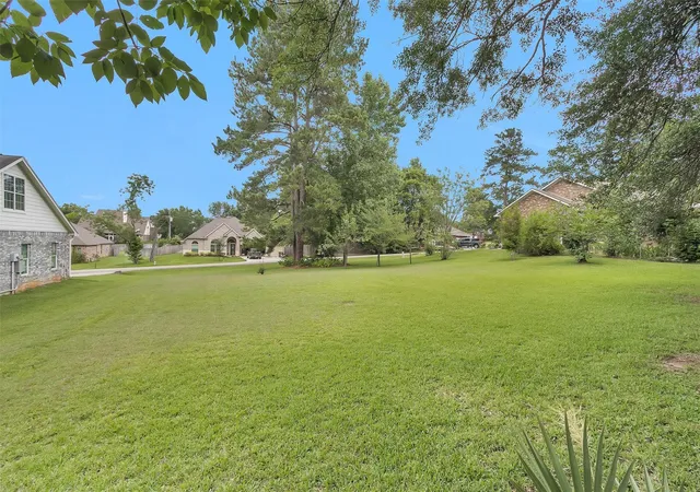 Homes for sale in Conroe, TX | 1183 Oak Ln, Conroe, TX 77316 | MLS# 39829906