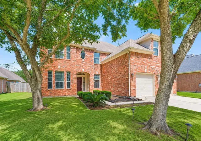 2nd image of 4026 Aerial Brook Trl, Fresno, TX 77545 | MLS# 72431860