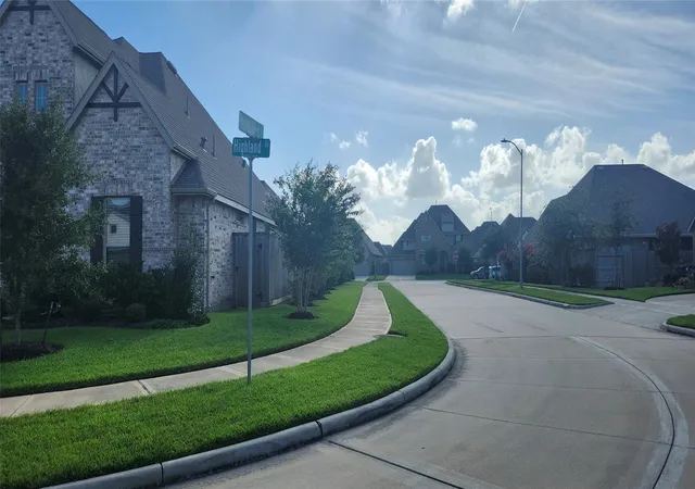 5th image of 5506 Highland Dr, Pasadena, TX 77505 | MLS# 16009546