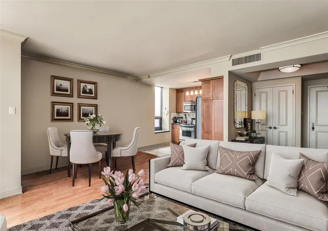 5th image of 1111 Caroline St #2611, Houston, TX 77010 | MLS# 76940343