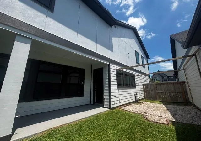 Photo 3 of Single family home for sale at 1531 Noble Park Dr, Missouri City, TX 77459 | MLS# 2942553 | Listing updated on 2026-07-09