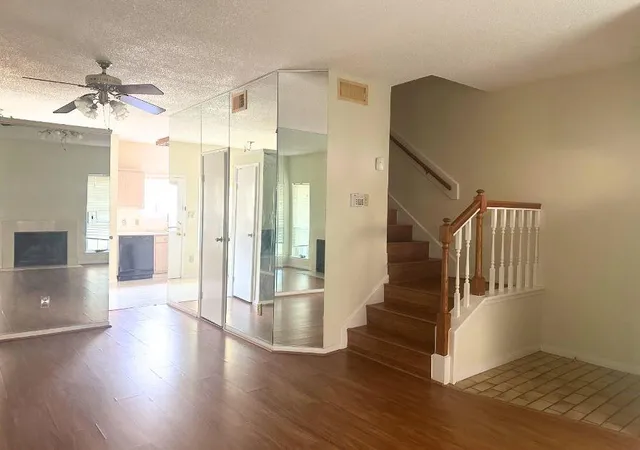 3rd image of 7575 Cambridge St #1902, Houston, TX 77054 | MLS# 74315514