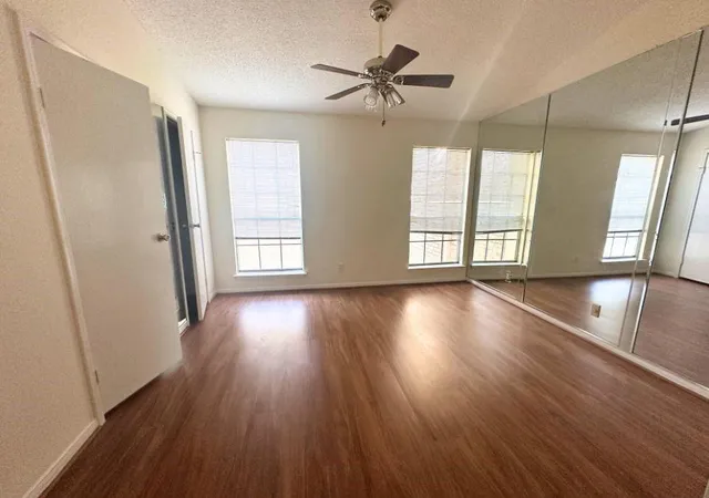 5th image of 7575 Cambridge St #1902, Houston, TX 77054 | MLS# 74315514