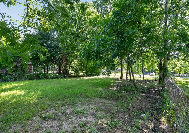 Photo 4 of Land for sale at 3408 Kirk St, Houston, TX 77026 | MLS# 84230486 | Listing updated on 2026-06-12