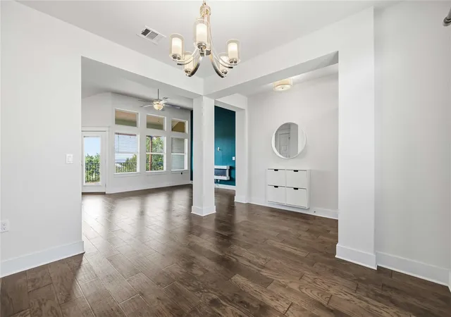 Listing Photo 5 - Condo for sale in building located at 1722 Rowdy Loop, Leander, TX 78641 - Unit #7