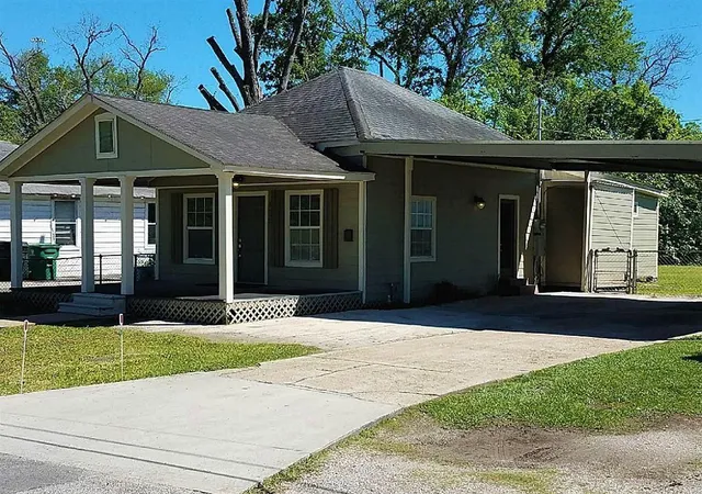 10th image of 306 E 32nd St, Houston, TX 77018 | MLS# 48696017