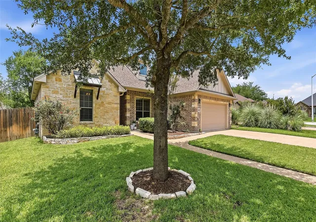 2nd image of 2909 Agee Ct, Bryan, TX 77808 | MLS# 23902057