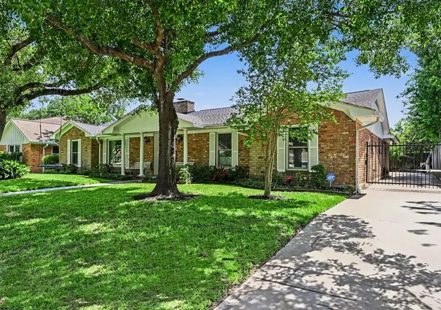 Homes for sale in Houston, TX | 3311 Longfield Cir, Houston, TX 77063 | MLS# 9901254
