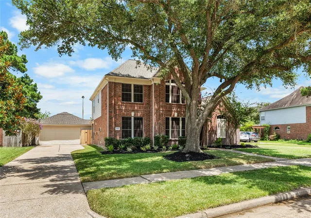 Photo 2 of Single family home for sale at 3210 Piney Forest Dr, Houston, TX 77084 | MLS# 80860094 | Listing updated on 2026-08-23