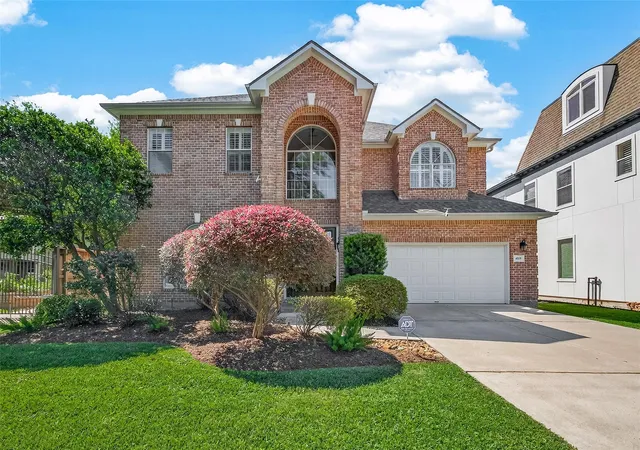 1st image of 4019 Whitman St, Houston, TX 77027 | MLS# 84834687