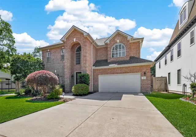 2nd image of 4019 Whitman St, Houston, TX 77027 | MLS# 84834687
