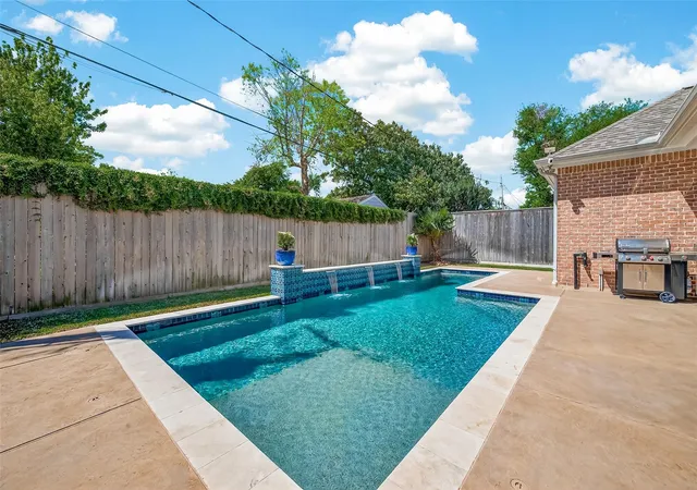 41st image of 4019 Whitman St, Houston, TX 77027 | MLS# 84834687