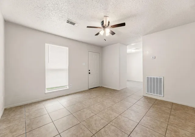 Homes for sale in Crosby, TX | 707 Magnolia Ave, Crosby, TX 77532 | MLS# 80718057
