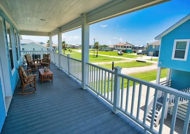 4th image of 2028 County Road 201, Bay City, TX 77414 | MLS# 70553870