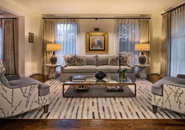 Photo 3 of Sale Pending at 2402 Mcclendon St, Houston, TX 77030 | MLS# 49717921 | Listing updated on 2026-09-16