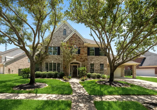 1st image of 2903 Lacewood Ct, Pearland, TX 77584 | MLS# 55921299
