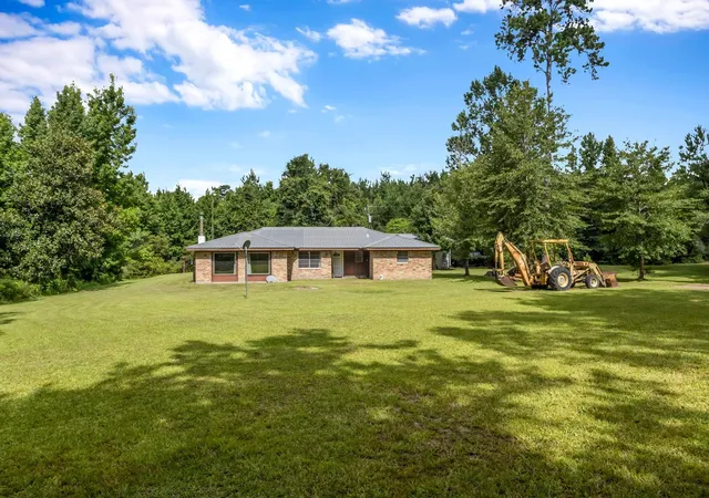 Homes for sale in Kountze, TX | 2020 Fm 770 Rd, Kountze, TX 77625 | MLS# 67939426