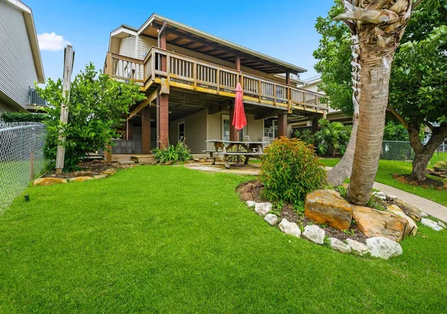 1st image of 23 N Sandpiper St, La Marque, TX 77568 | MLS# 21665154