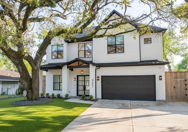 1st image of 907 W 43rd St, Houston, TX 77018 | MLS# 70972862