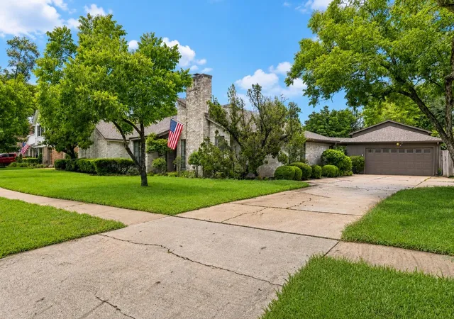 2nd image of 2655 Williams Grant St, Sugar Land, TX 77479 | MLS# 59393812