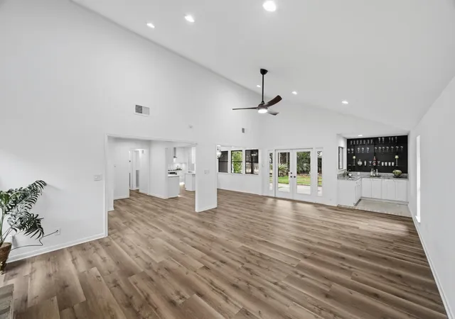 4th image of 2655 Williams Grant St, Sugar Land, TX 77479 | MLS# 59393812