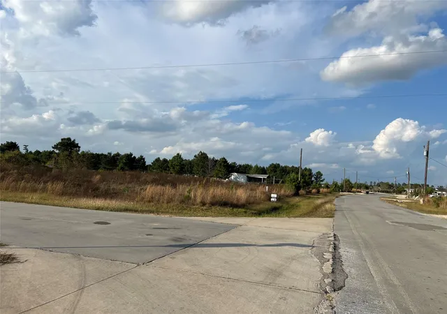 2nd image of 0 Corner Of Road 5109 And Road 5114, Cleveland, TX 77327 | MLS# 79795288