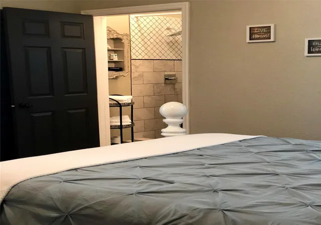 Photo 4 of Single family home for sale at 1806 24th Street, Galveston, TX 77550 | MLS# 66774550 | Listing updated on 2026-08-18