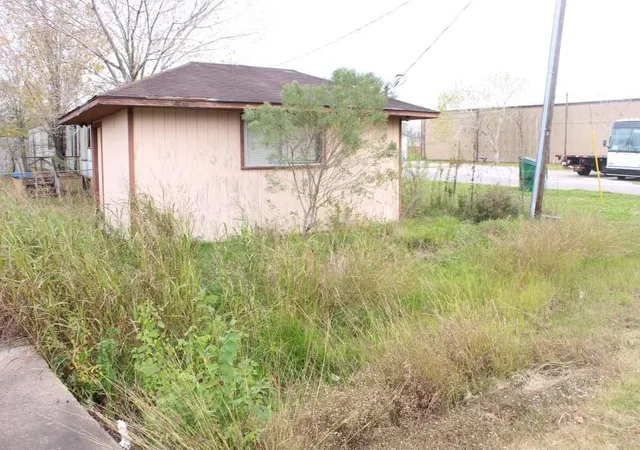 4th image of Country Rd 143 N County Road 112, Pearland, TX 77584 | MLS# 60818451
