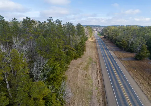 2nd image of 19423 Hwy 190 E, Livingston, TX 77351 | MLS# 58266957