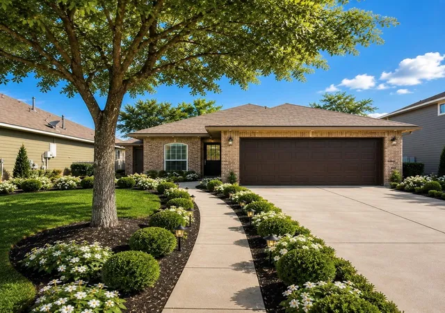 Photo 1 of Single family home for sale at 946 Oak Fls Dr, Willis, TX 77378 | MLS# 95500015 | Listing updated on 2026-08-02