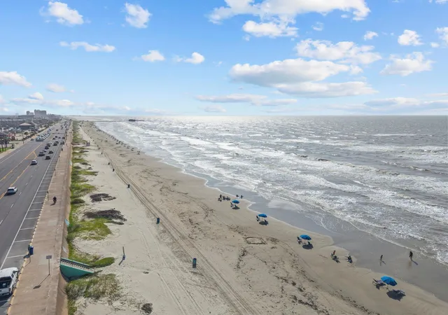2nd image of 7000 Seawall Blvd #1122, Galveston, TX 77551 | MLS# 29981159