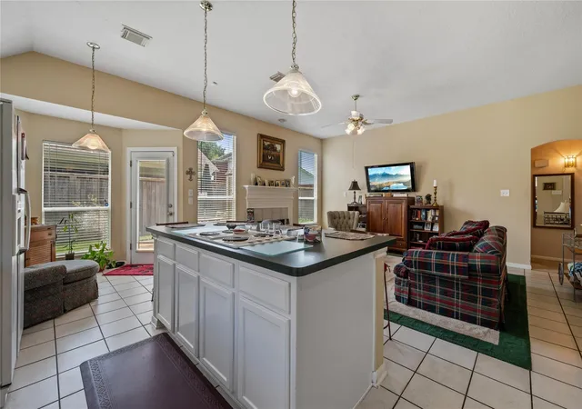 Homes for sale in Stafford, TX | 12211 Oyster Cove Ct, Stafford, TX 77477 | MLS# 71155998